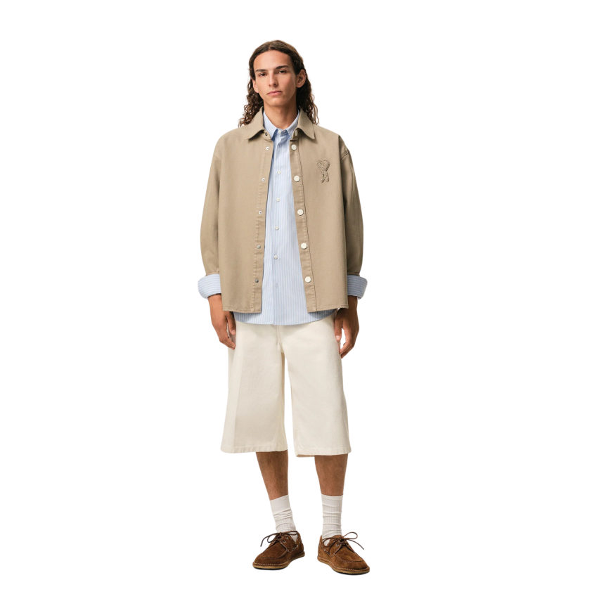 Surchemise à boutons AMI Paris Atwill de coton beige gros coeur crochet poitrine