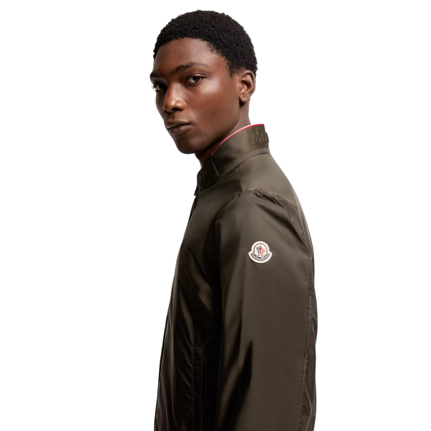 Veste blouson zippé imperméable MONCLER Reppe nylon kaki