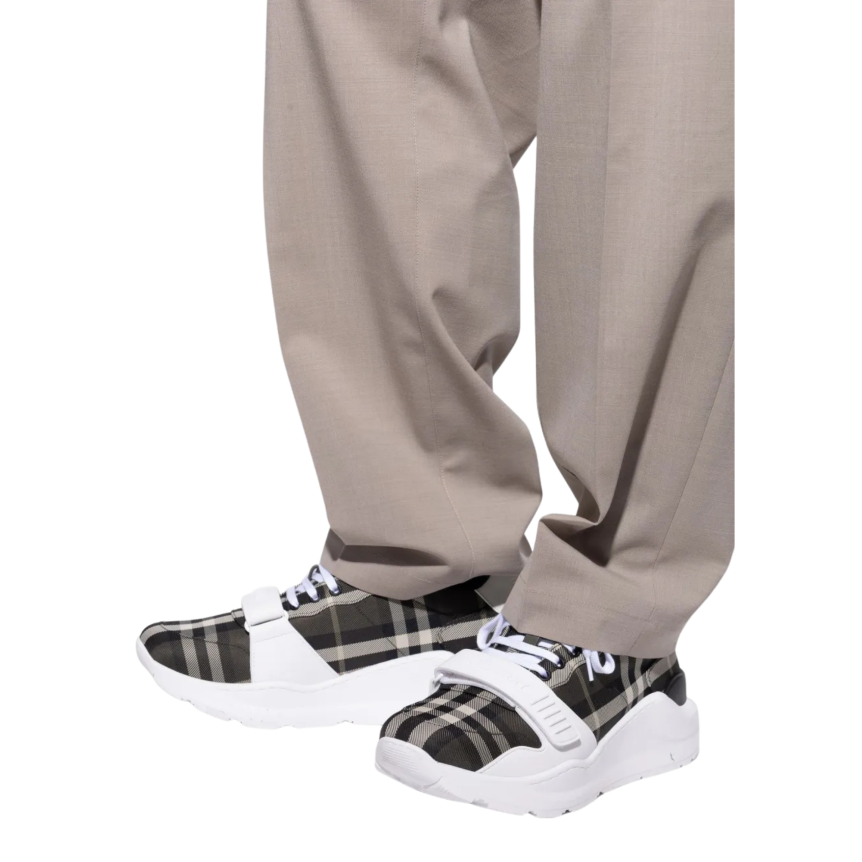 BURBERRY Basket basse Sneaker New Regis cuir velours check noir gris