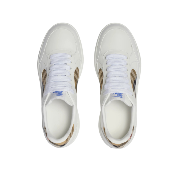 Basket basse sneaker BURBERRY Terrace cuir blanc check beige  languette EDK