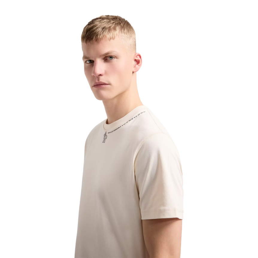 T-shirt col rond MONCLER manche courte coton écru logo écriture col Collection Grenoble