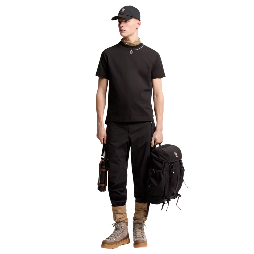 T-shirt col rond MONCLER manche courte coton noir logo écriture col Collection Grenoble