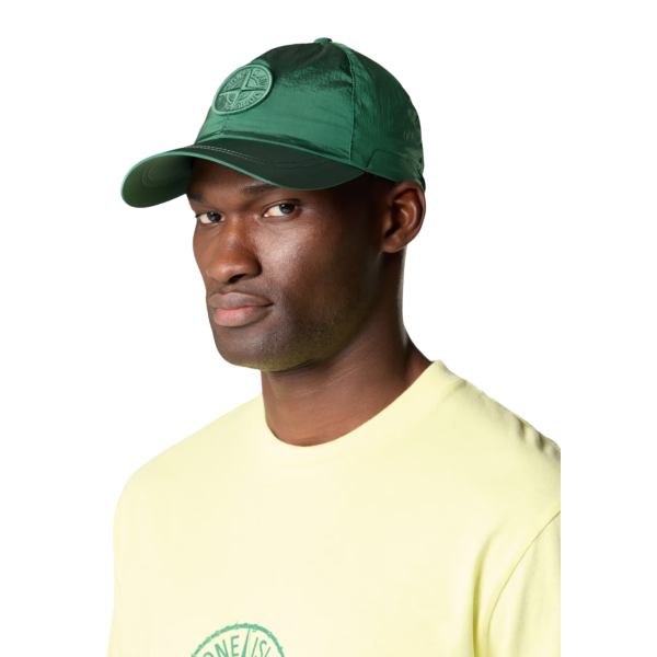 Casquette STONE ISLAND nylon métal ECONYL® vert gazon broderie logo Compass