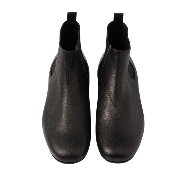 Bottine PRADA Chelsea cuir noir logo doré