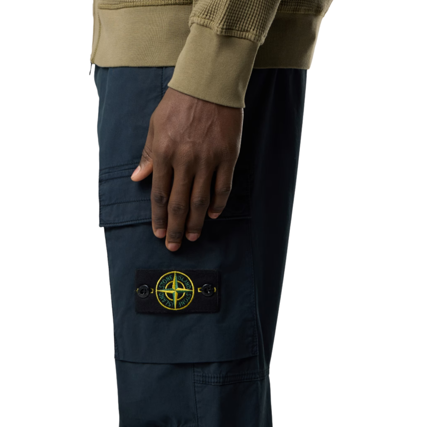 Pantalon cargo STONE ISLAND coupe fuselée regular coton bleu marine