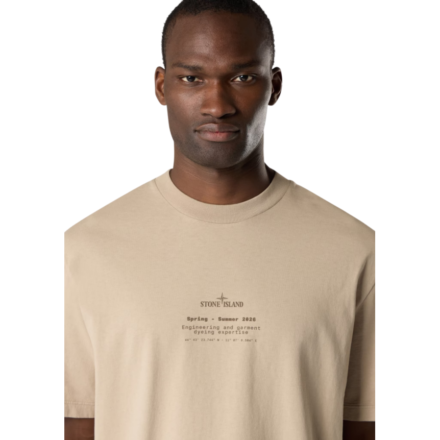 T-shirt STONE ISLAND col rond regular coton beige imprimé « Stone » boussole marron