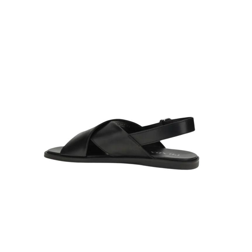 Sandale croisé PRADA cuir brossé noir bride arrière logo triangle