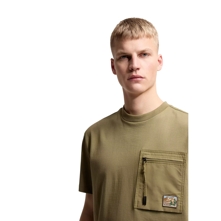 T-shirt col rond coton vert olive MONCLER nylon poche zippée Moncler Grenoble