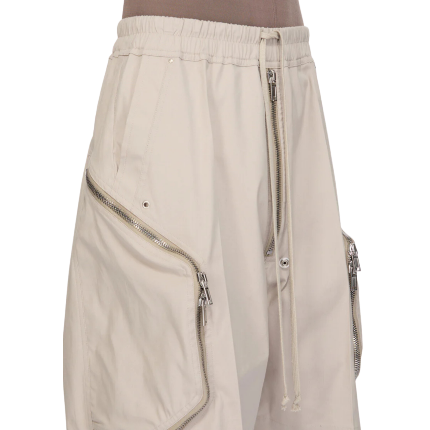 Short Cargo RICK OWENS Heizer Bela SS26 Temple coton beige multi poches zippées