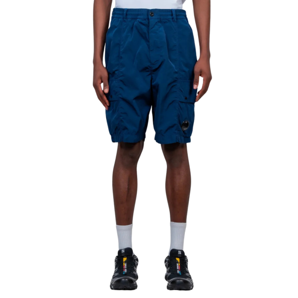 Short cargo CP COMPANY carré nylon Chrome-R bleu lentille poche