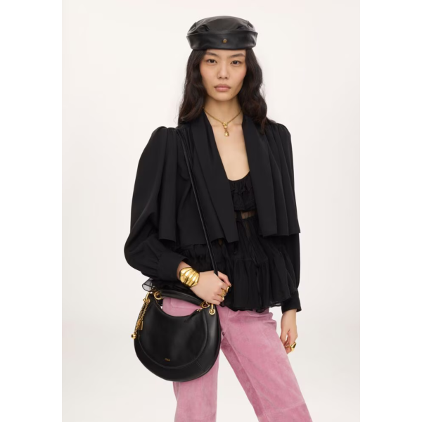 Petit sac hobo zippé CHLOE Banana en cuir agneau lisse noir