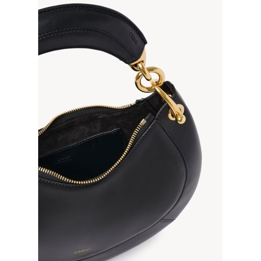 Petit sac hobo zippé CHLOE Banana en cuir agneau lisse noir