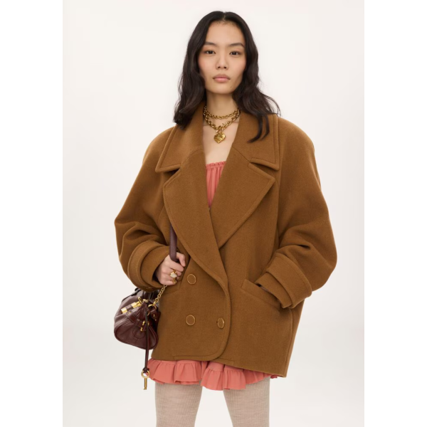 Manteau court croisé CHLOE en laine chevron camel