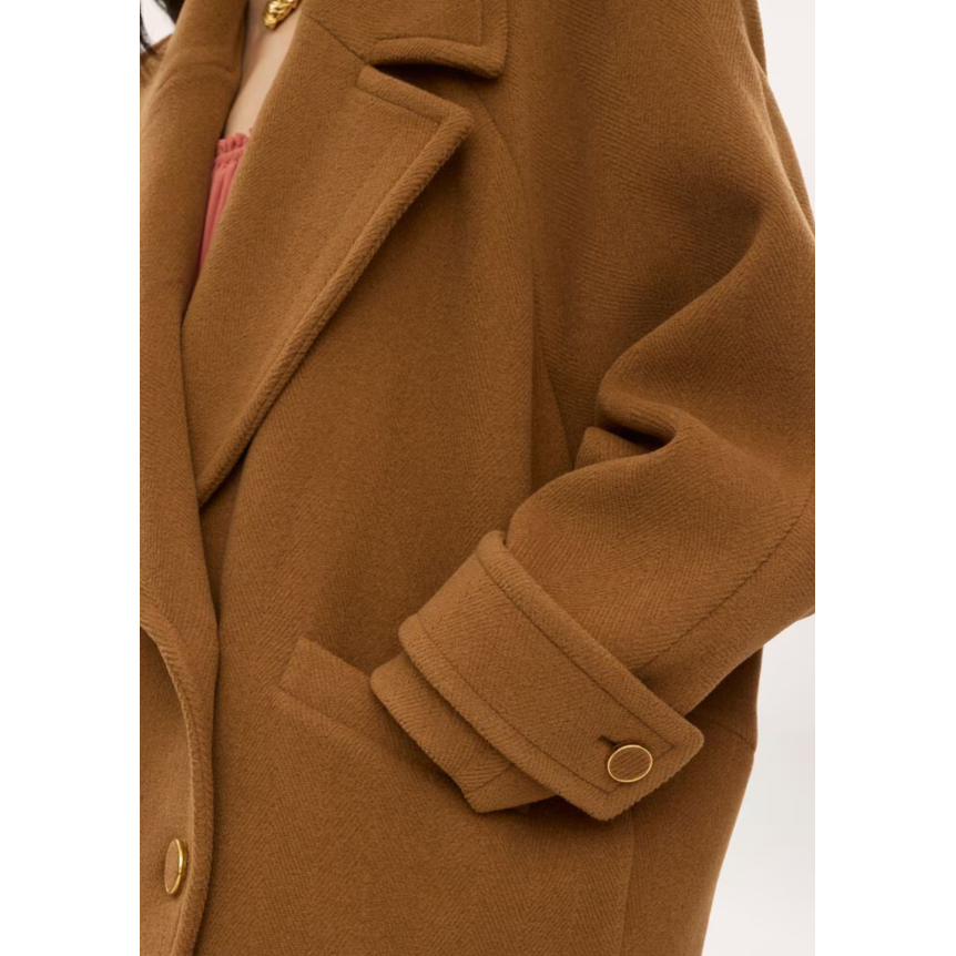 Manteau court croisé CHLOE en laine chevron camel