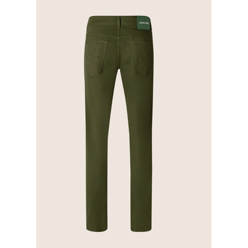 Pantalon slim 5 poches JACOB COHEN Nick gabardine extensible coton vert bouteille