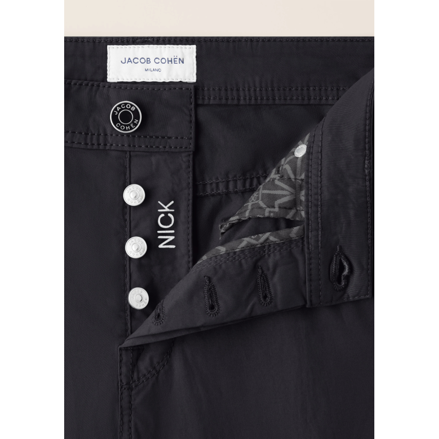 Pantalon slim 5 poches JACOB COHEN Nick gabardine extensible coton bleu marine