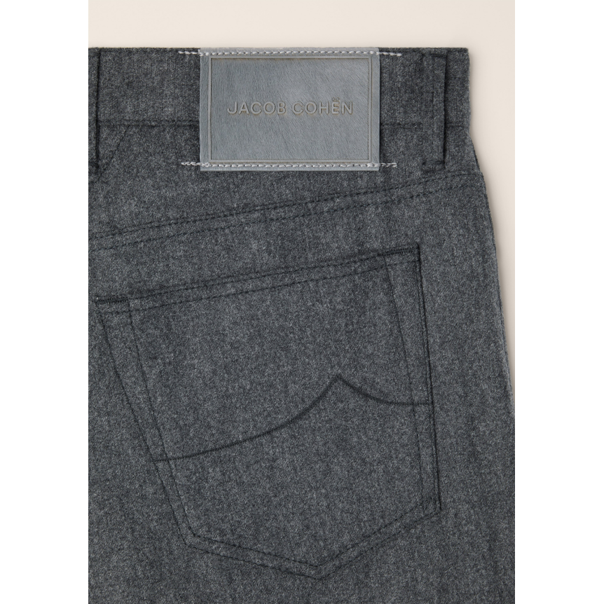 Pantalon 5 poches JACOB COHEN Bard regular-slim flanelle laine Vitale Barberis Canonico gris foncé chiné
