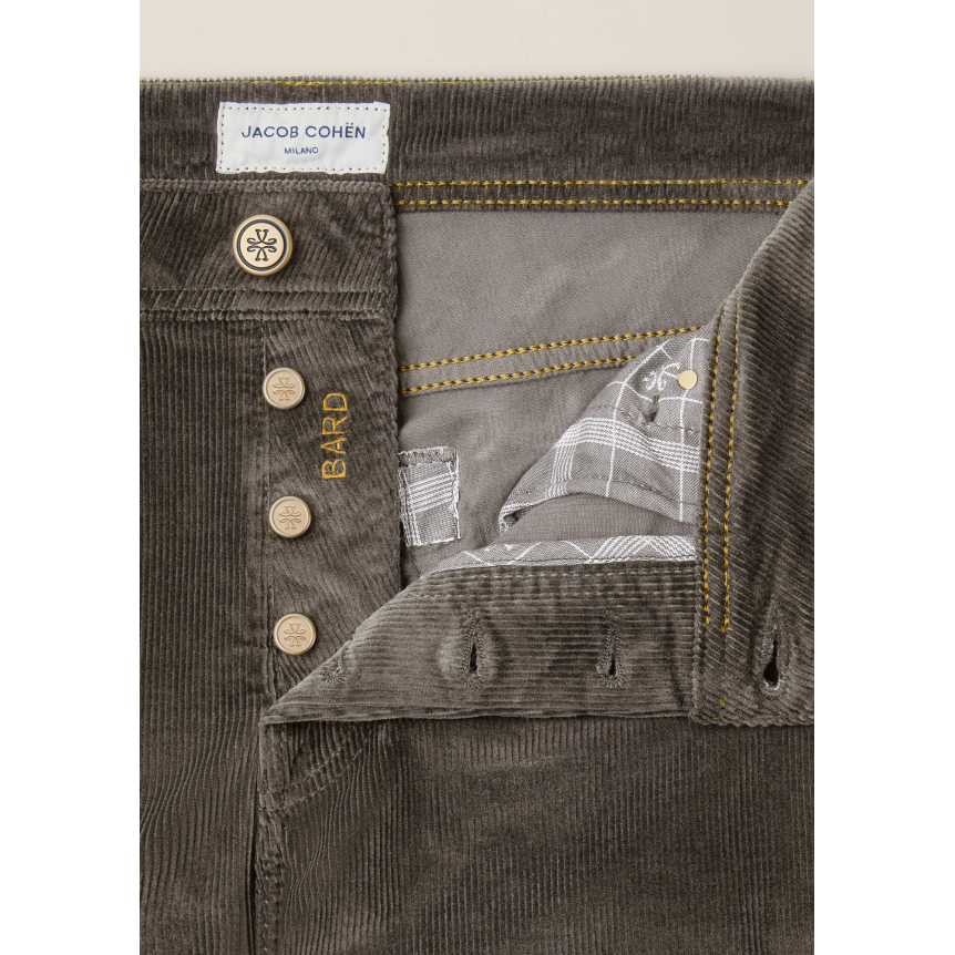 Pantalon 5 poches JACOB COHEN Bard velours côtelé extensible coton marron taupe