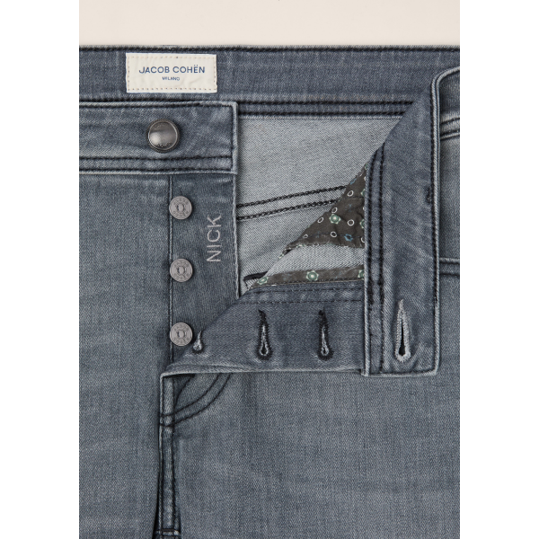 Jean 5 poches JACOB COHEN Nick slim denim super extensible gris foncé délavé vintage