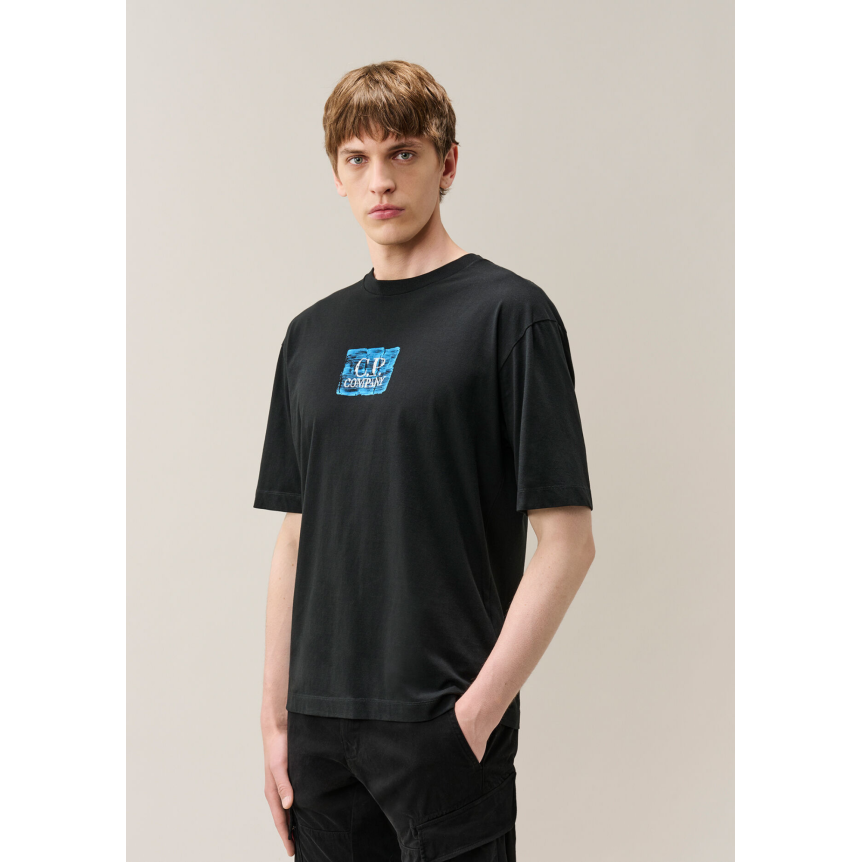 T-shirt col rond CP COMPANY jersey de coton noir imprimé carré bleu poitrine dos