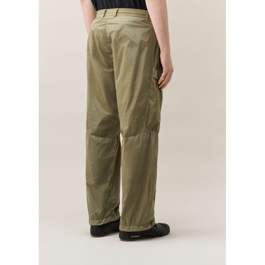 Pantalon cargo CP COMPANY Chrome R nylon brillant gris beige lentille poche