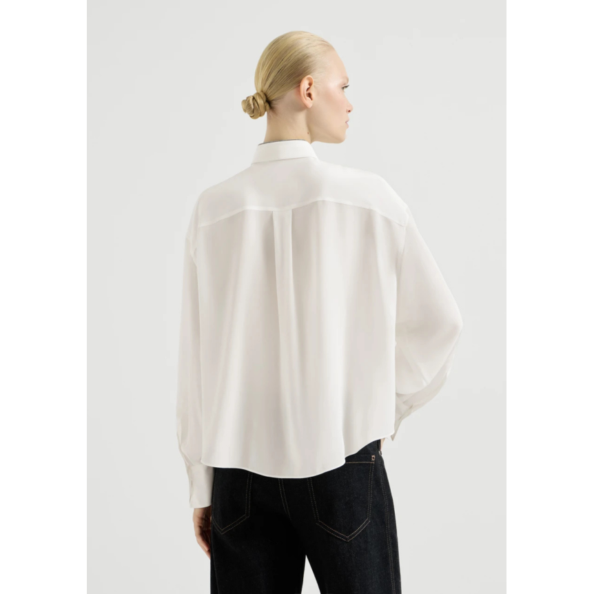 Chemise BRUNELLO CUCINELLI en crêpe de Chine de soie écru avec cravate et col brillant