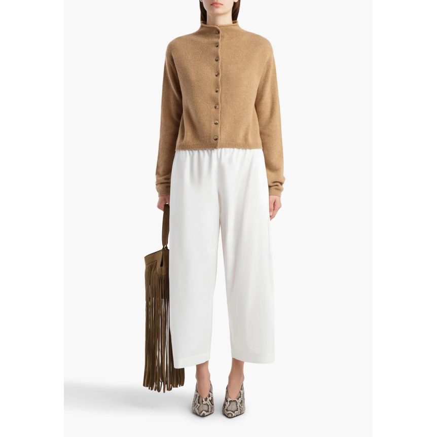 Cardigan court à bouton KHAITE Annora col cheminée cachemire camel