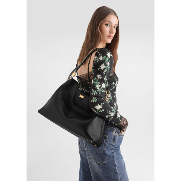 DOLCE & GABBANA Grand sac à bandoulière Vittoria en cuir de veau brillant noir