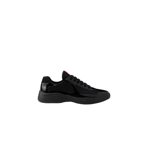Sneaker PRADA America’s Cup en cuir verni noir