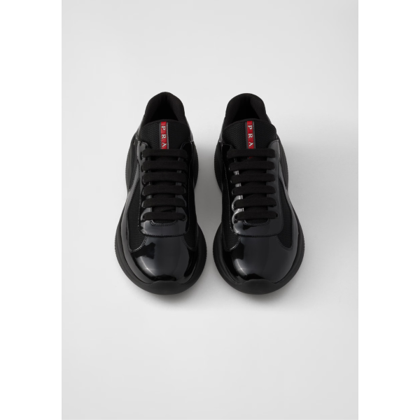 Sneaker PRADA America’s Cup en cuir verni noir