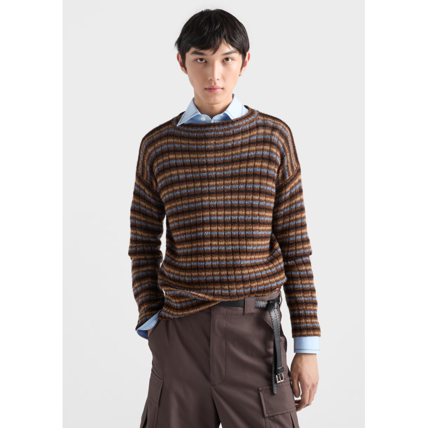 PRADA Pull à col bateau en laine Shetland rayures camel marron noir ciel