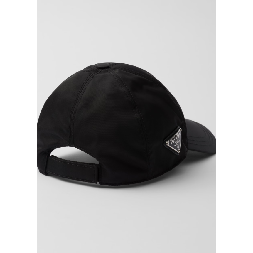 Casquette de baseball PRADA en Re nylon noir logo triangle email