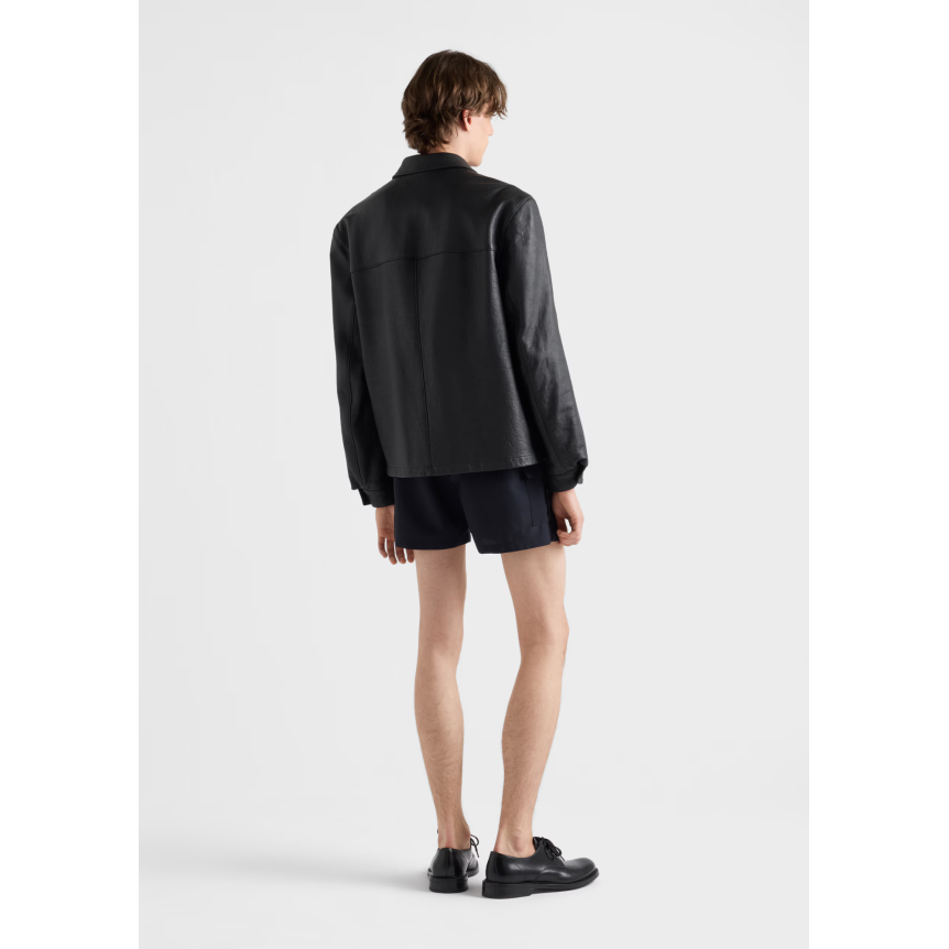 Blouson zippé PRADA en cuir d'agneau nappa noir col chemise etiquette logo