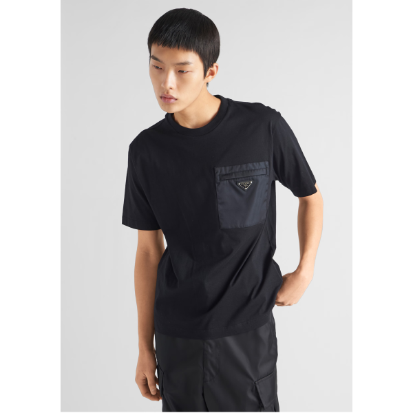 T-shirt col rond PRADA en nylon et jersey noir poche zippé Re nylon logo triangle métal émail