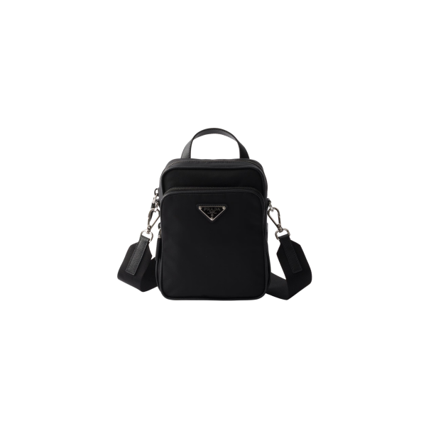 Sac vertical porté épaule PRADA en Re-Nylon et cuir Saffiano noir bandoulière