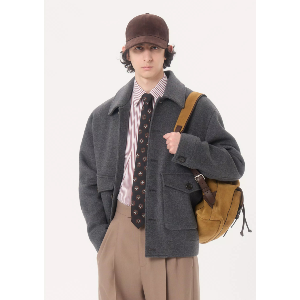 Blouson à col fermeture bouton VALENTINO laine cachemire gris anthracite poche plaquée à rabat