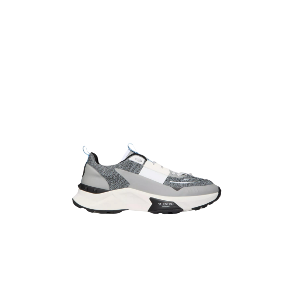 Baskets basses VALENTINO True Act Mesh tissu gris chiné bleu ciel