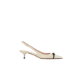 Escarpins bride arrière Bepointy cuir verni chevreau ivoire nœud noir V logo doré