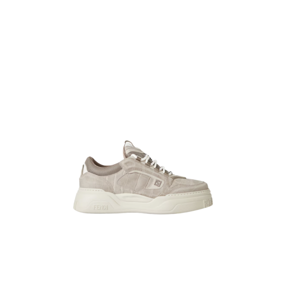 Basket basse à lacet FENDI Force cuir gris embossé croco motif FF