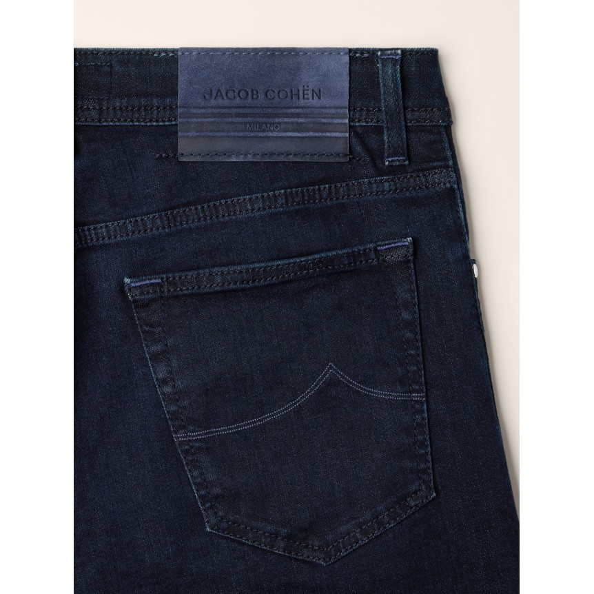 Jeans 5 poches JACOB COHEN Bard regular slim denim super extensible bleu foncé délavé