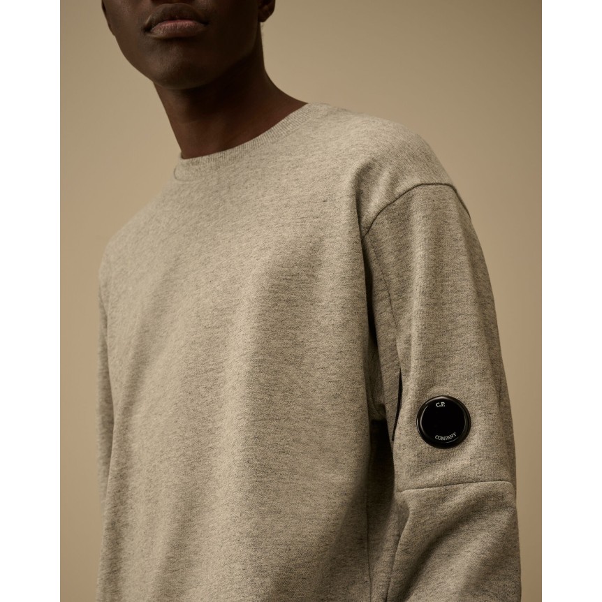 Sweat shirt col rond CP COMPANY molleton à relief diagonal coton côtelé gris chiné lentille poche