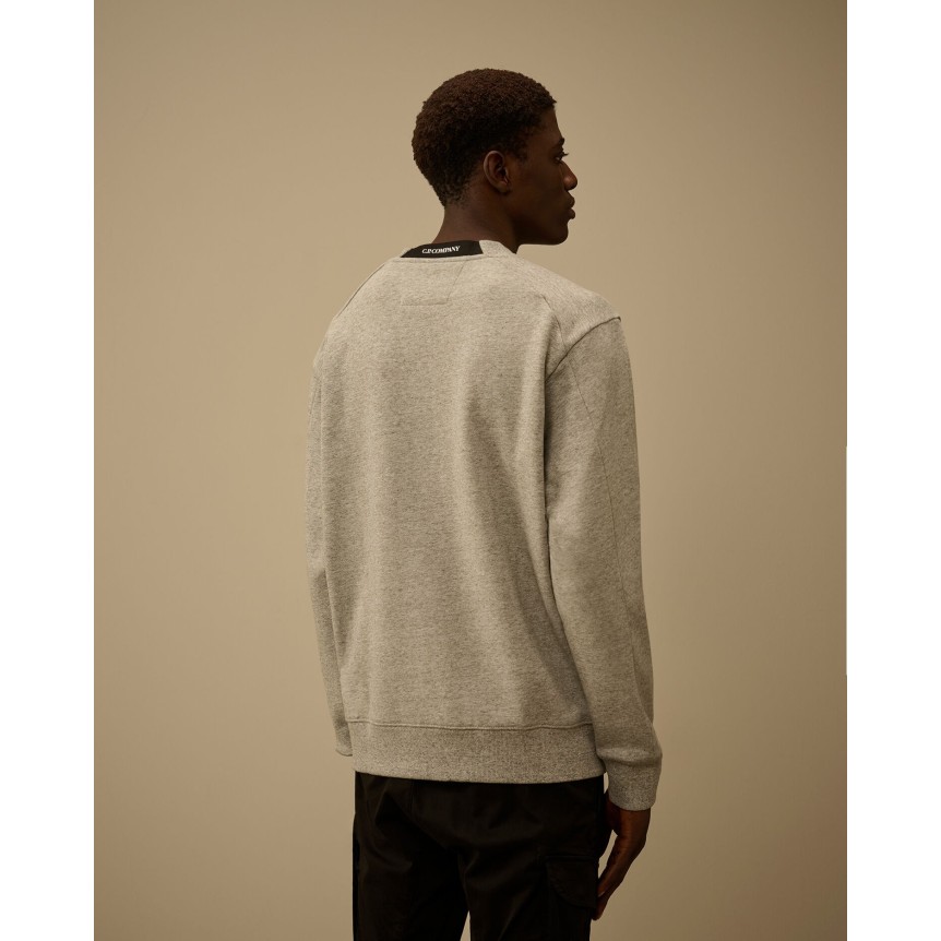 Sweat shirt col rond CP COMPANY molleton à relief diagonal coton côtelé gris chiné lentille poche