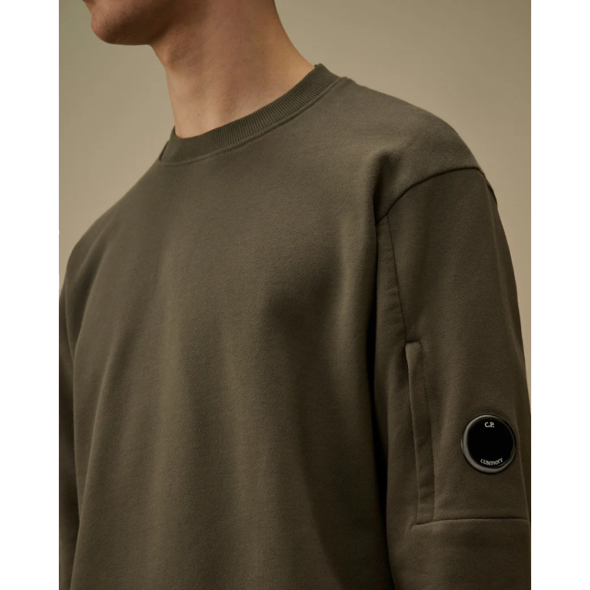 Sweat shirt col rond CP COMPANY molleton à relief diagonal coton côtelé gris vert lentille poche