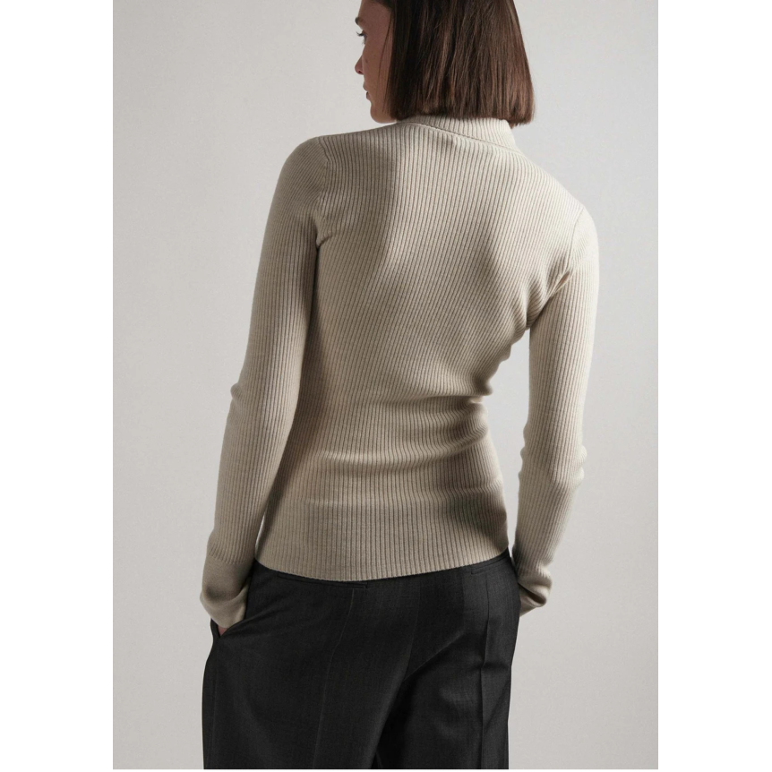 Pull col roulé BARBARA BUI en laine mérinos côtelé beige
