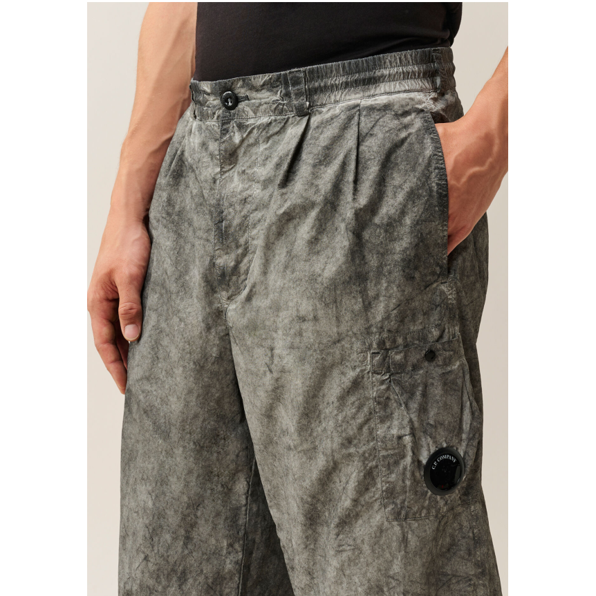 Pantalon cargo CP COMPANY Flatt nylon gris noir tie & die poche lentille