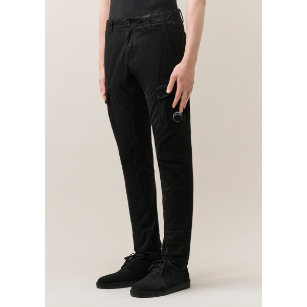 Pantalon Cargo CP COMPANY coton satin stretch noir poche rabat lentille