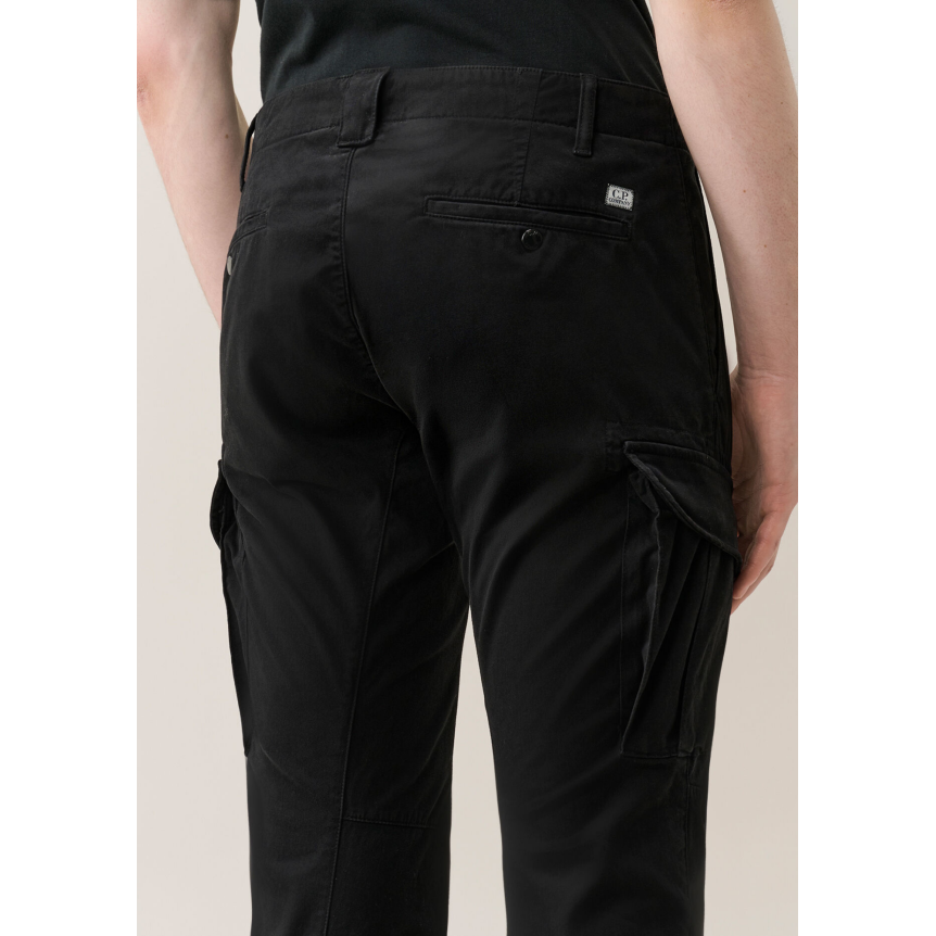 Pantalon Cargo CP COMPANY coton satin stretch noir poche rabat lentille