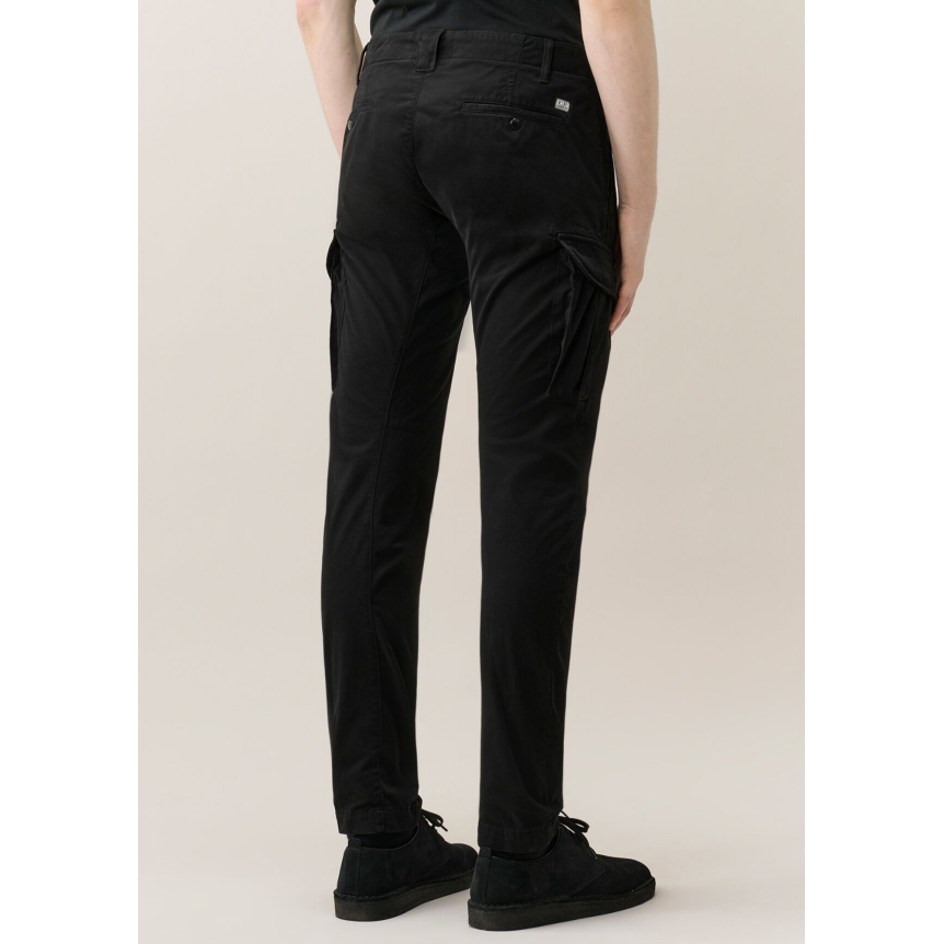 Pantalon Cargo CP COMPANY coton satin stretch noir poche rabat lentille