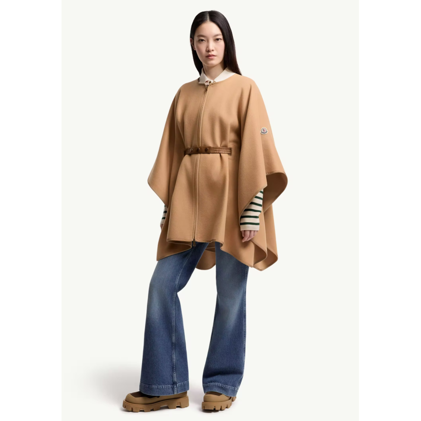 Cape capuche matelassée MONCLER laine vierge mélangée camel ceinture
