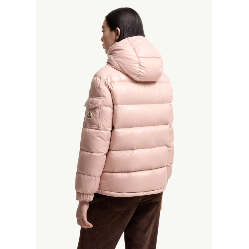 Doudoune courte à capuche MONCLER Maire nylon laqué brillant rose
